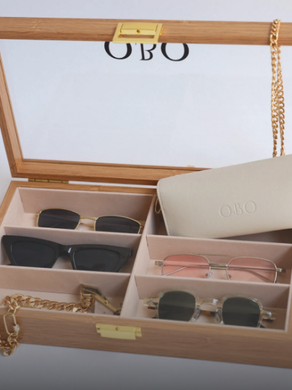 Four Banner Layout 1 Desk