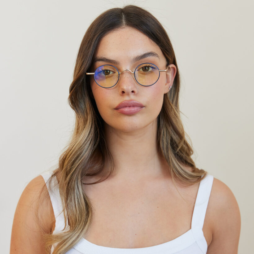 אופטי עגול כחול 1 Scaled 1.jpg