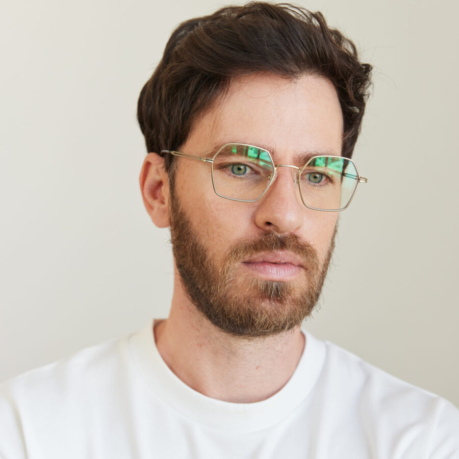 ריבוע זהב גברים Scaled 1.jpg