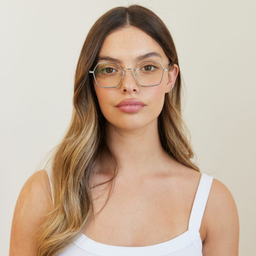 ריבוע כסף נשחם Scaled 1.jpg